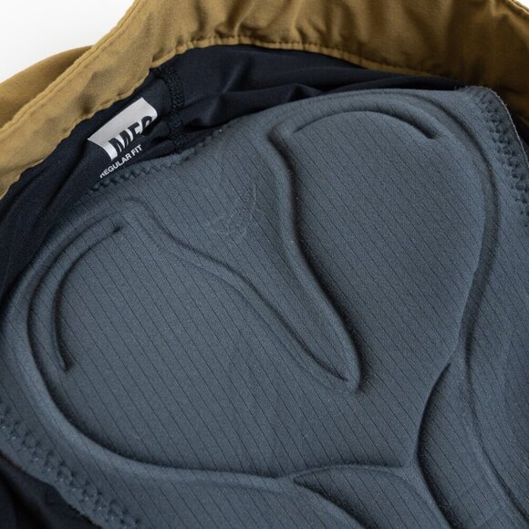 ✨ MEC Crinkum Plus Shorts Padded Mustard Brown Mountain Biking Size 36 - Picture 14 of 16